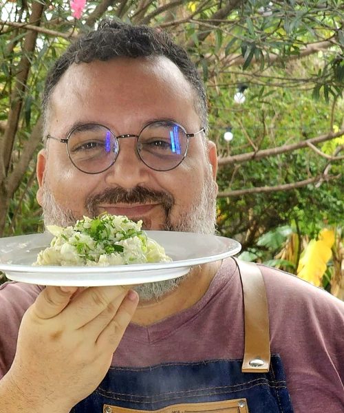 Rio das Ostras recebe ex-MasterChef Vinícius Moura para jantar especial