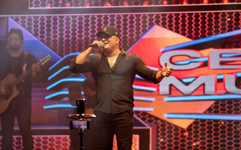 Ceian Muniz leva seu brega romântico ao Mato Grosso em nova sequência de shows