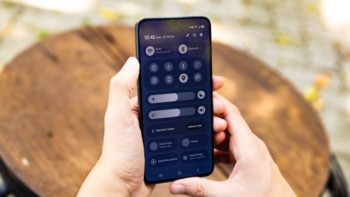 Vazamento sugere que One UI 8.5 pode ser lançada em breve para dispositivos mais antigos