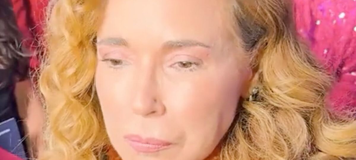 Aos 60 anos, Daniela Mercury revela segredos de beleza e dedicação nos treinos: “Madonna que o diga