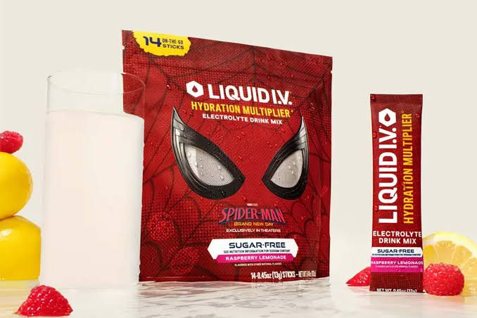 Liquid I.V. amplia presença na cultura pop com parcerias em grandes produções do cinema e do streaming