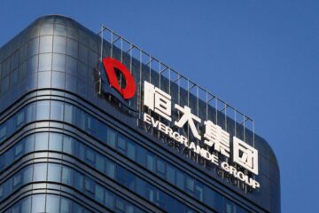 Cinco anos após a falência da Evergrande, os desafios do setor imobiliário chinês persistem