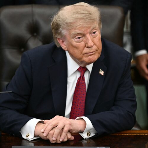 Tribunal americano anula decreto de Trump que limitaria cidadania a recém-nascidos