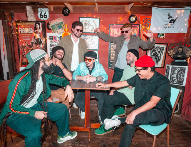 Buena Onda Reggae Club faz show gratuito no CCSP celebrando 10 anos de carreira