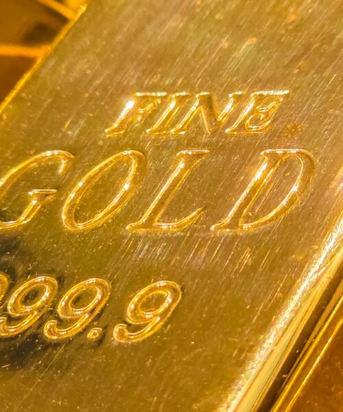 Banco Central Holandês repatria reservas de ouro em meio a crescentes tensões geopolíticas